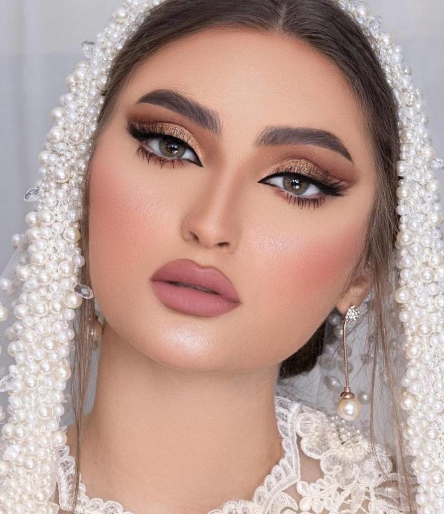 أنواع لوكات المكياج