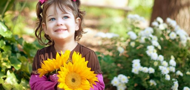 إذاعة مدرسية باللغة الانجليزية عن الابتسامة