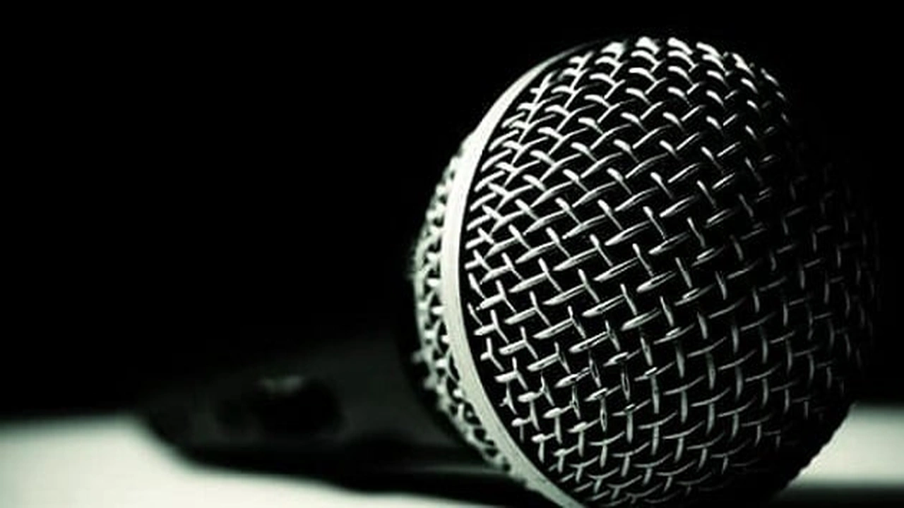 صورة اذاعة مدرسية باللغة الانجليزية عن النجاح