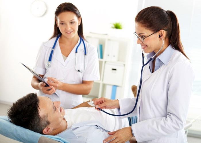 افضل دكتور جراحة أوعية دموية بالدمام