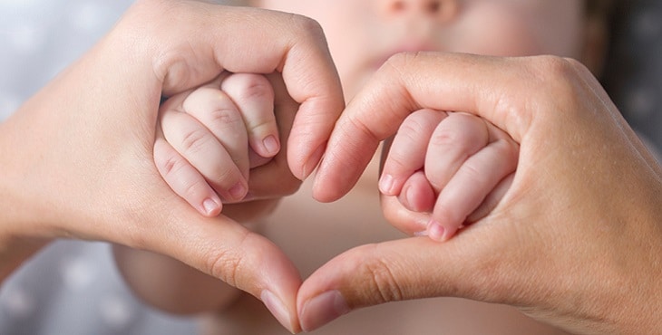 الفرق بين الخياطة التجميلية والخياطه العادية بعد الولادة