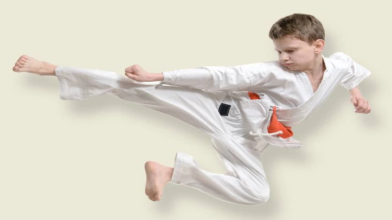 صورة اماكن بيع بدلة الكاراتيه الرياض