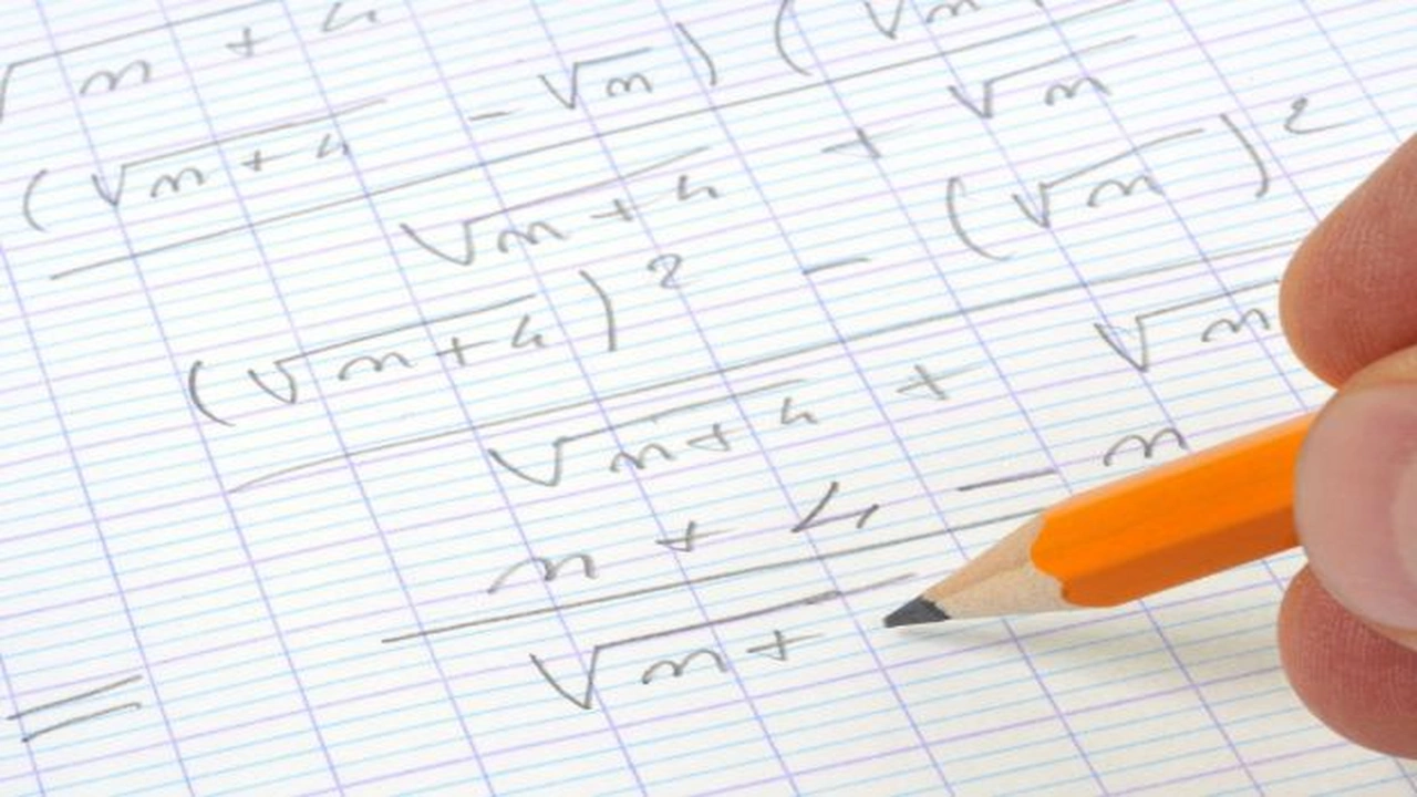 صورة برنامج حساب الجذر التربيعي