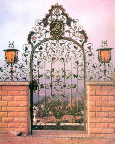 بوابات حديد