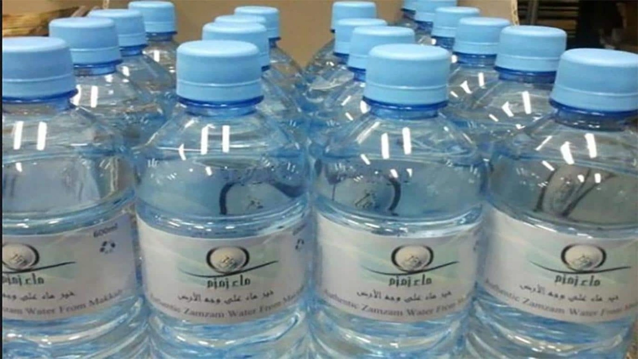 صورة تجاربكم مع شرب ماء زمزم