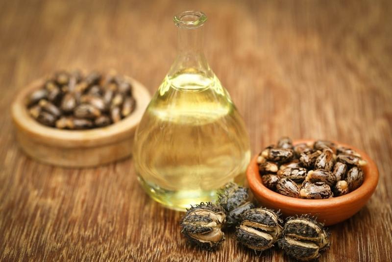 تجربتي مع زيت الخروع للوجه