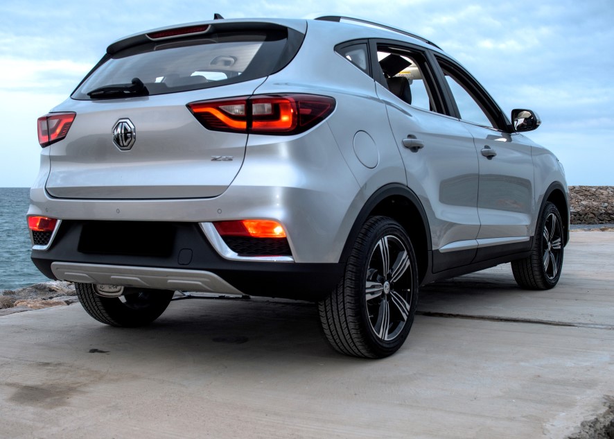 تجربتي مع سيارة ام جي