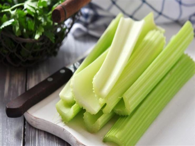 تجربتي مع شرب عصير الكرفس