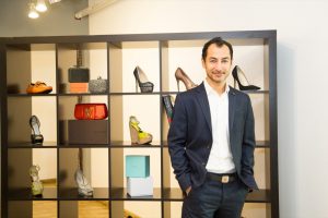 تجربتي مع موقع the luxury closet