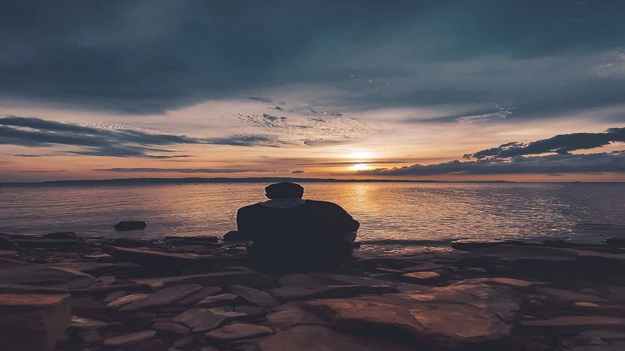 صورة تعبير عن الصدفة بالانجليزي قصير