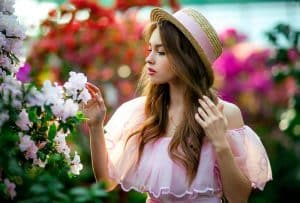 تعبير عن جمال المرأة بالانجليزي