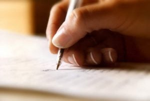 تعبير عن نفسي وعن عائلتي بالانجليزي