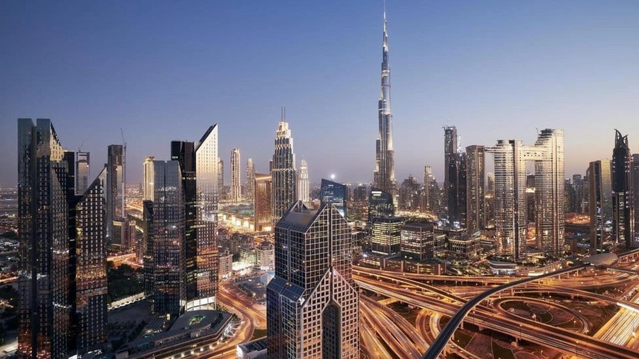 صورة تغريدات عن دبي