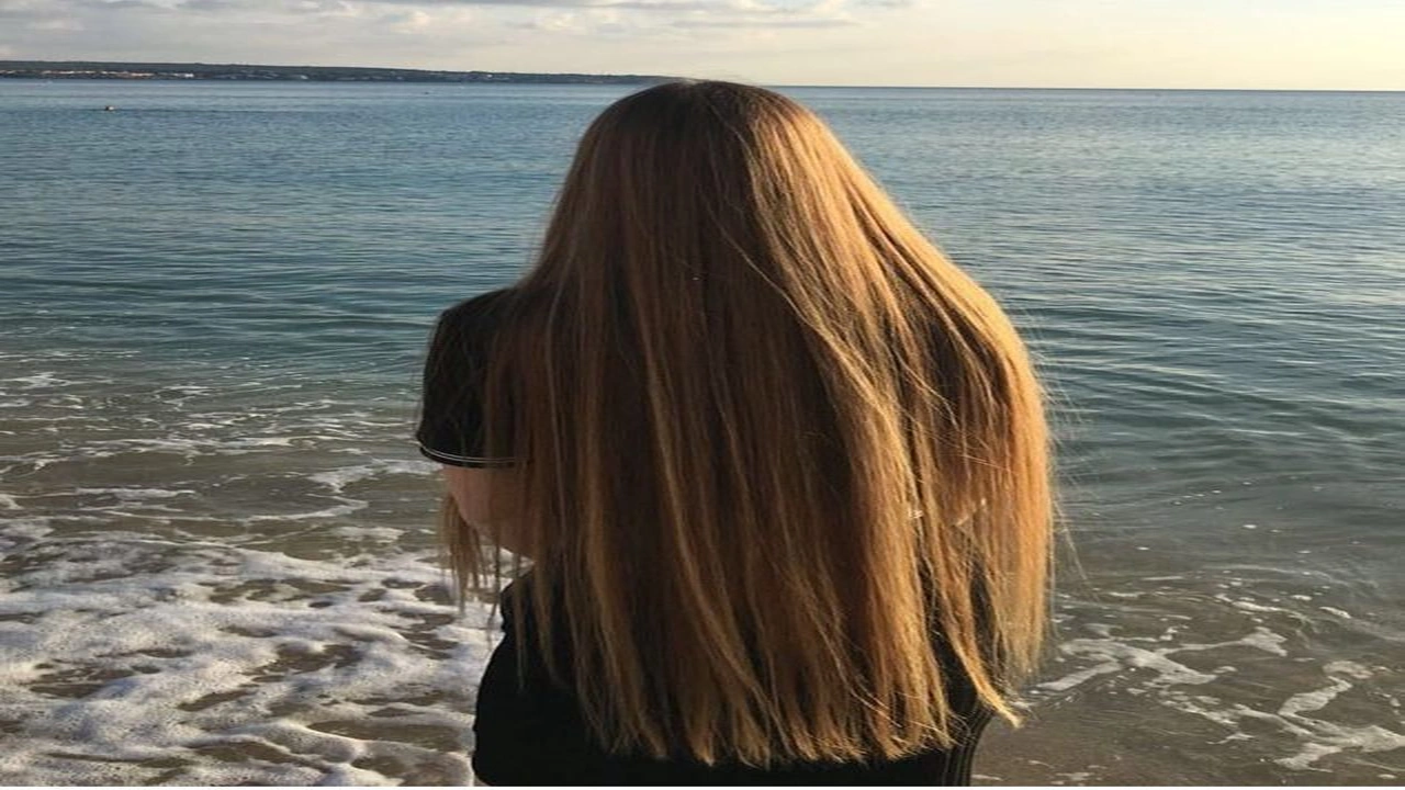 صورة تفسير حلم الشعر الطويل للمتزوجه