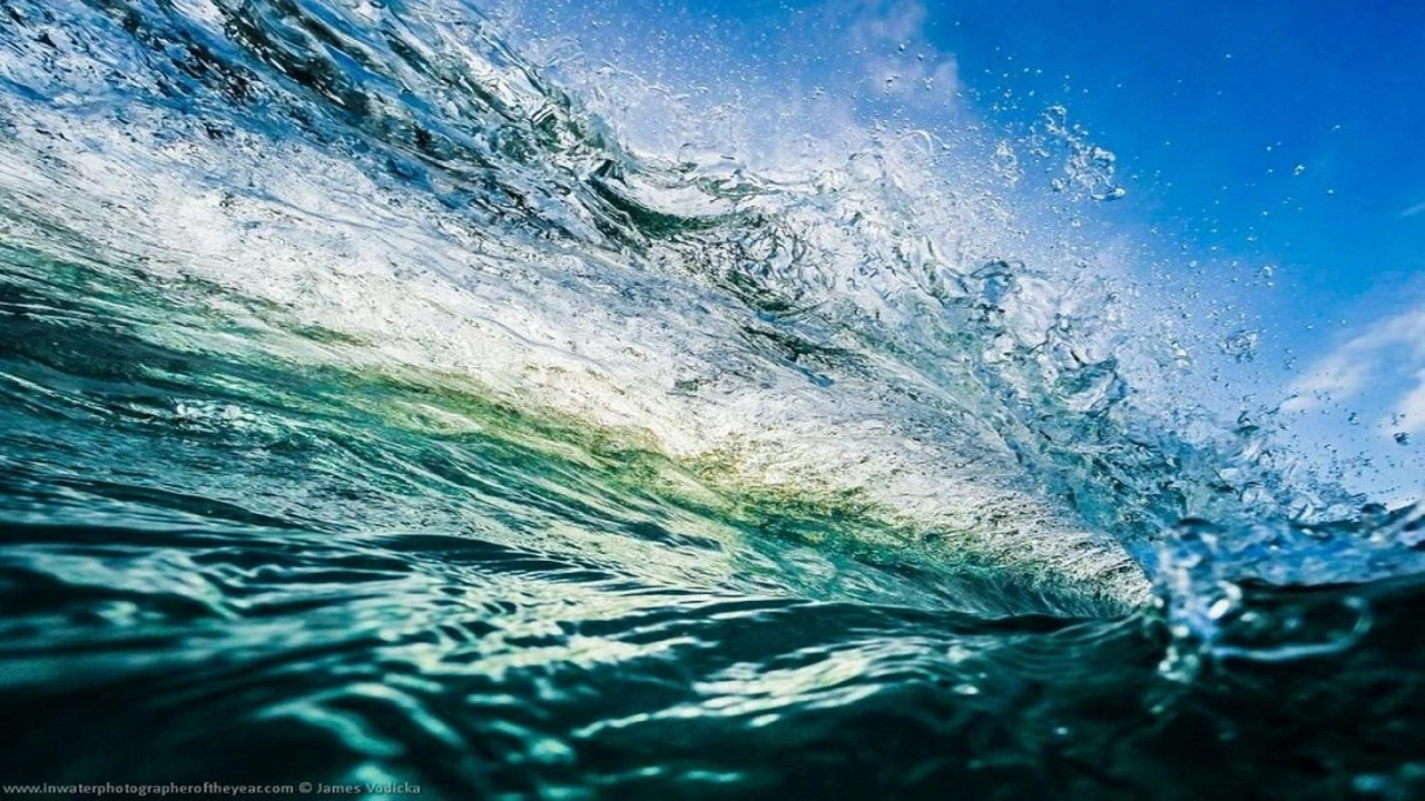 صورة تفسير حلم الماء في المنام