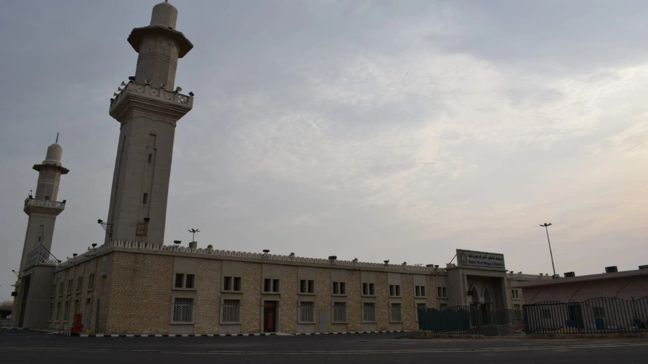 صورة تفسير حلم المسجد في المنام