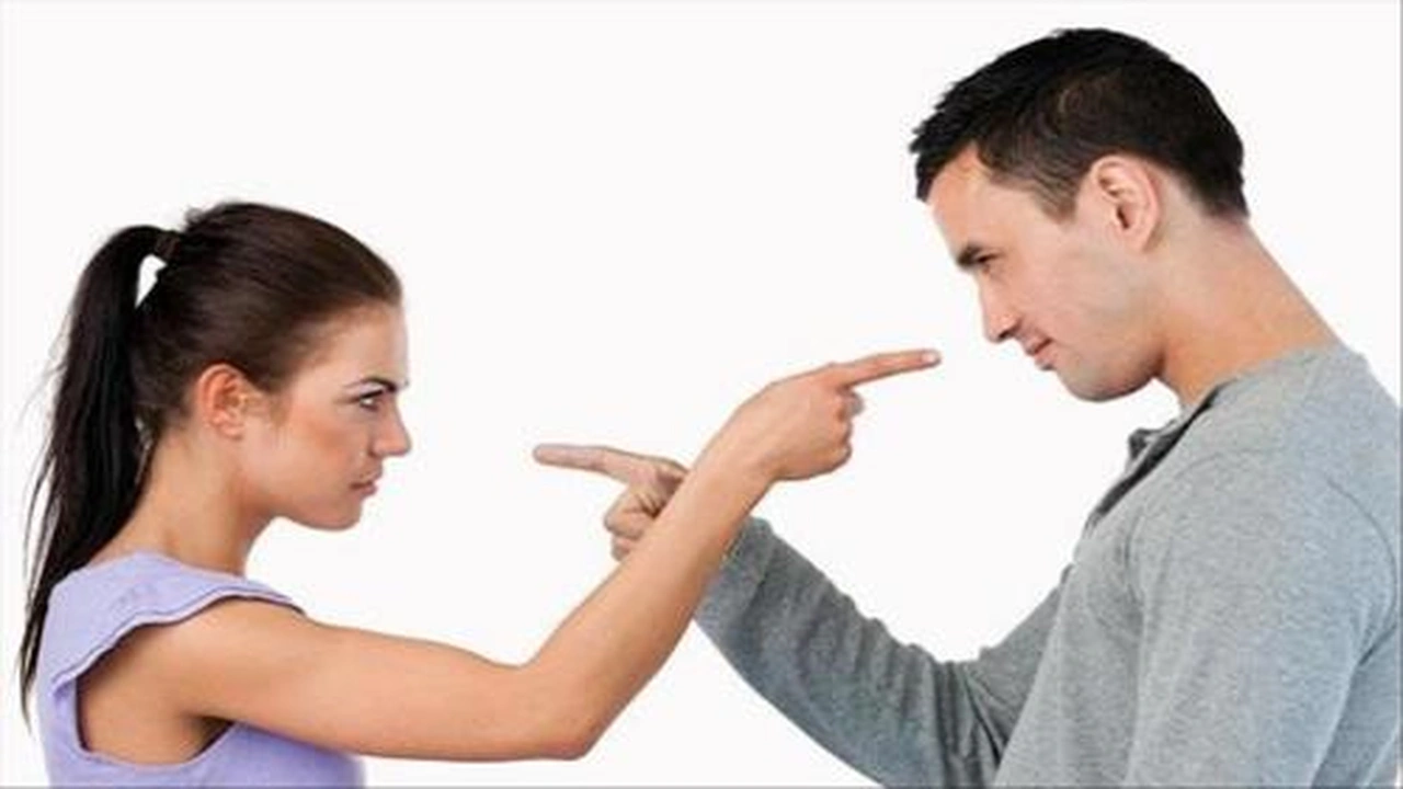 صورة تفسير حلم رؤية صديق متخاصم معه