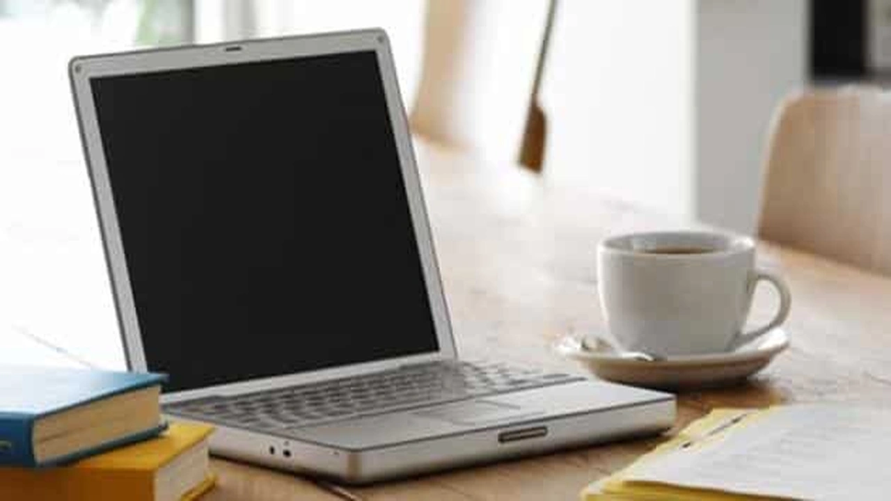 صورة تقرير عن العمل عن بعد