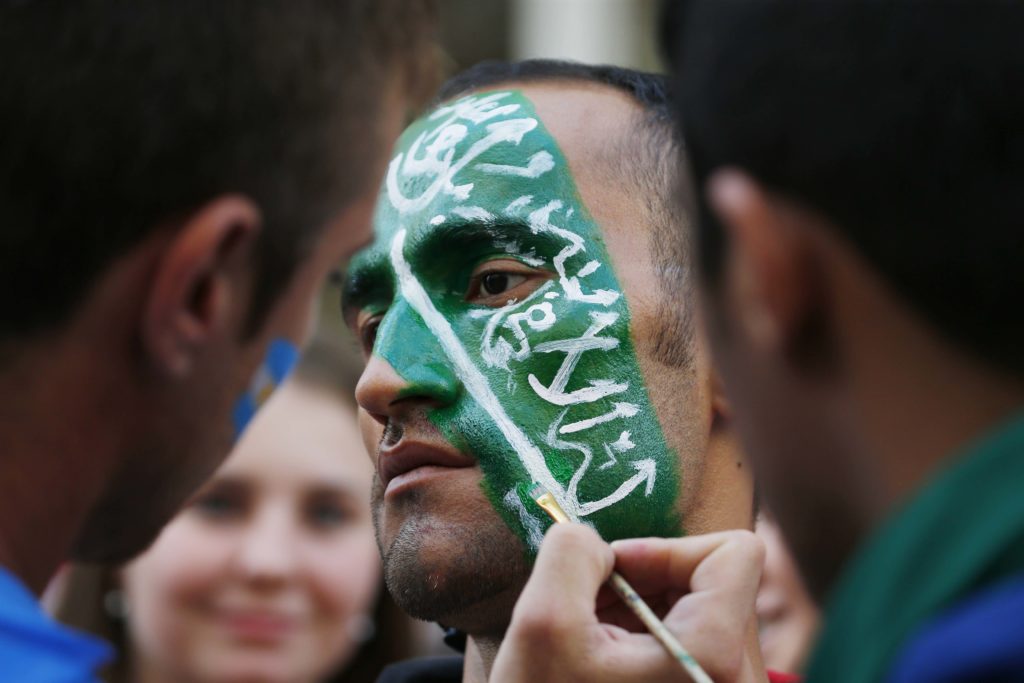 تلوين علم السعودية للاطفال