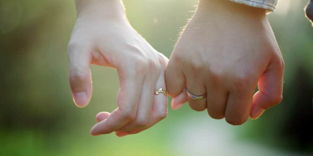 تهنئة خطوبة بالاسماء