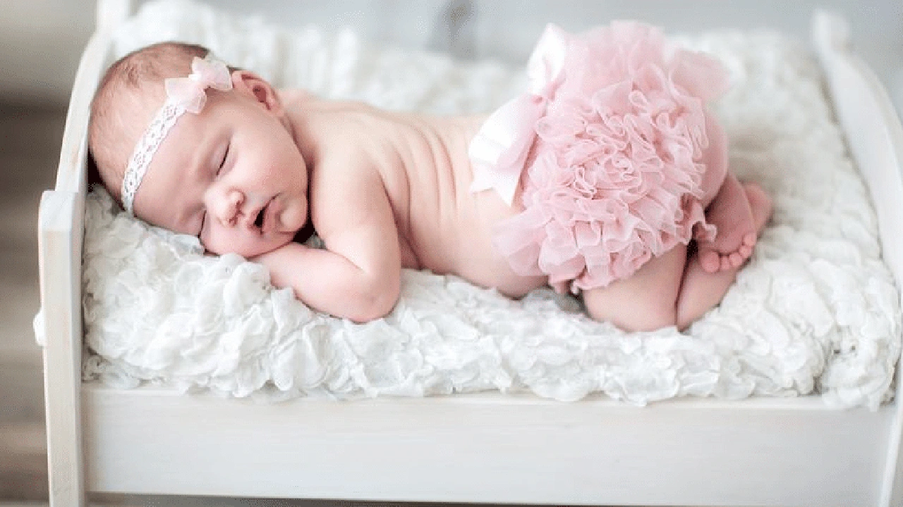 صورة تهنئة مولودة جديدة