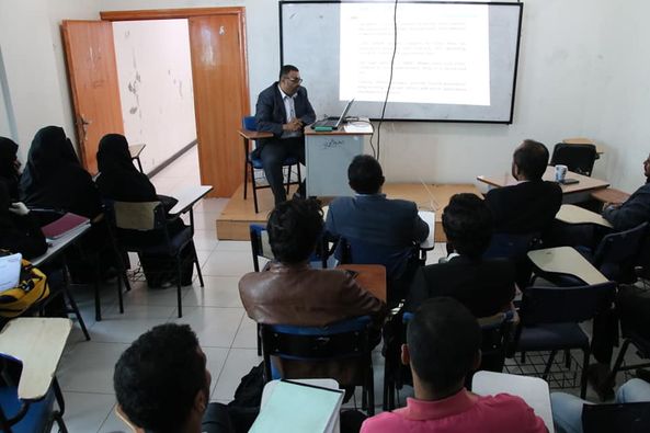 جامعة العلوم والتكنولوجيا التعليم المفتوح وأهم تخصصاتها للماجستير والبكالوريوس