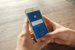 حذف طلبات الصداقة المرسلة دفعة واحدة