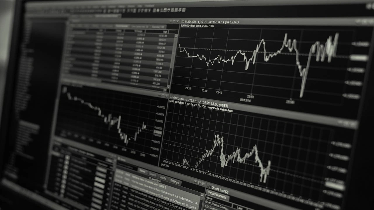 صورة حكم التداول بالعملات الرقمية