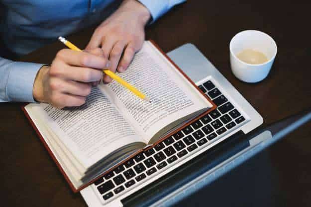 خطوات التلخيص في اللغة العربية