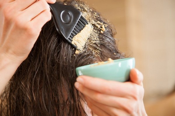 خلطة لترطيب الشعر