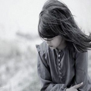 خلفيات واتس اب للبنات حزينة