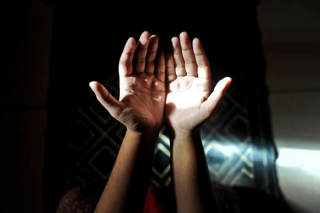 دعاء للام والاب المتوفيين