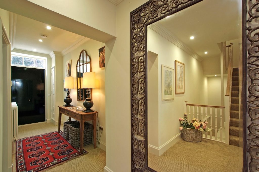 ديكورات مداخل شقق