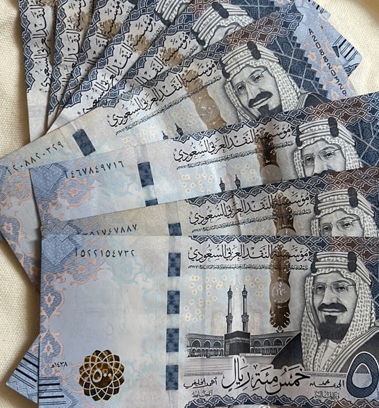 راتبي 4000 كم تاخذ التأمينات