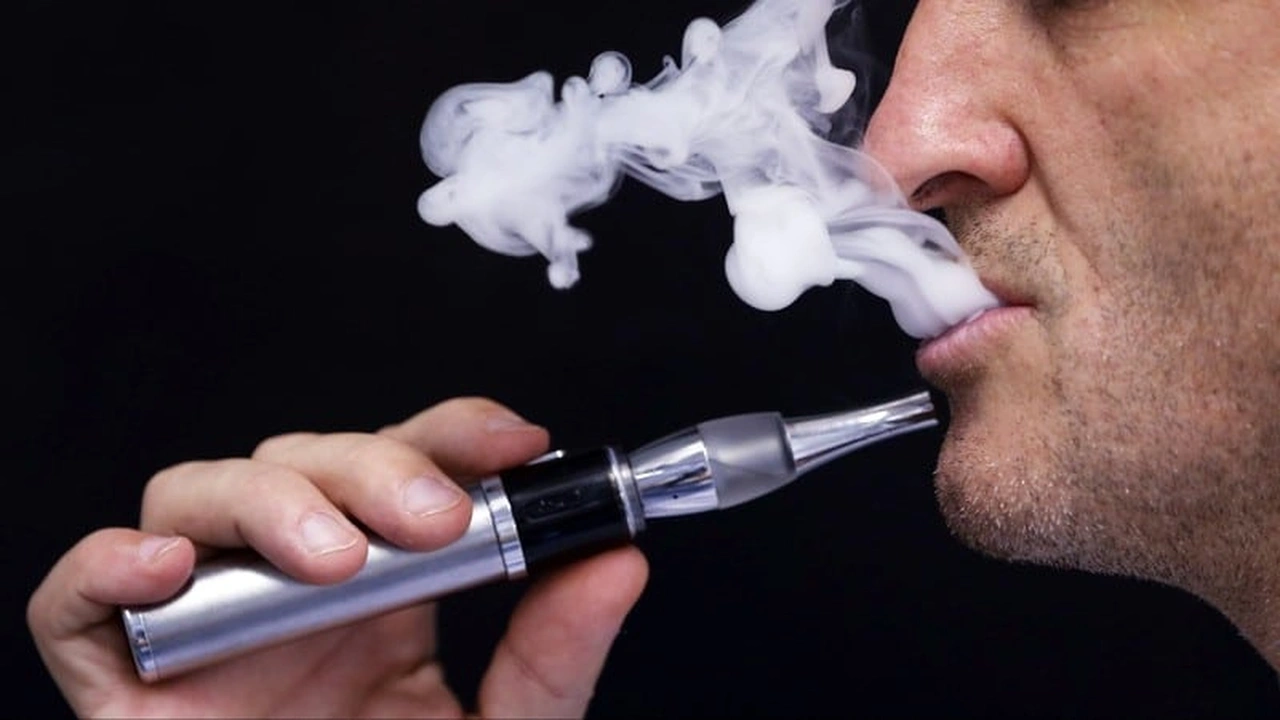 صورة رايكم في الشيشه الالكترونيه