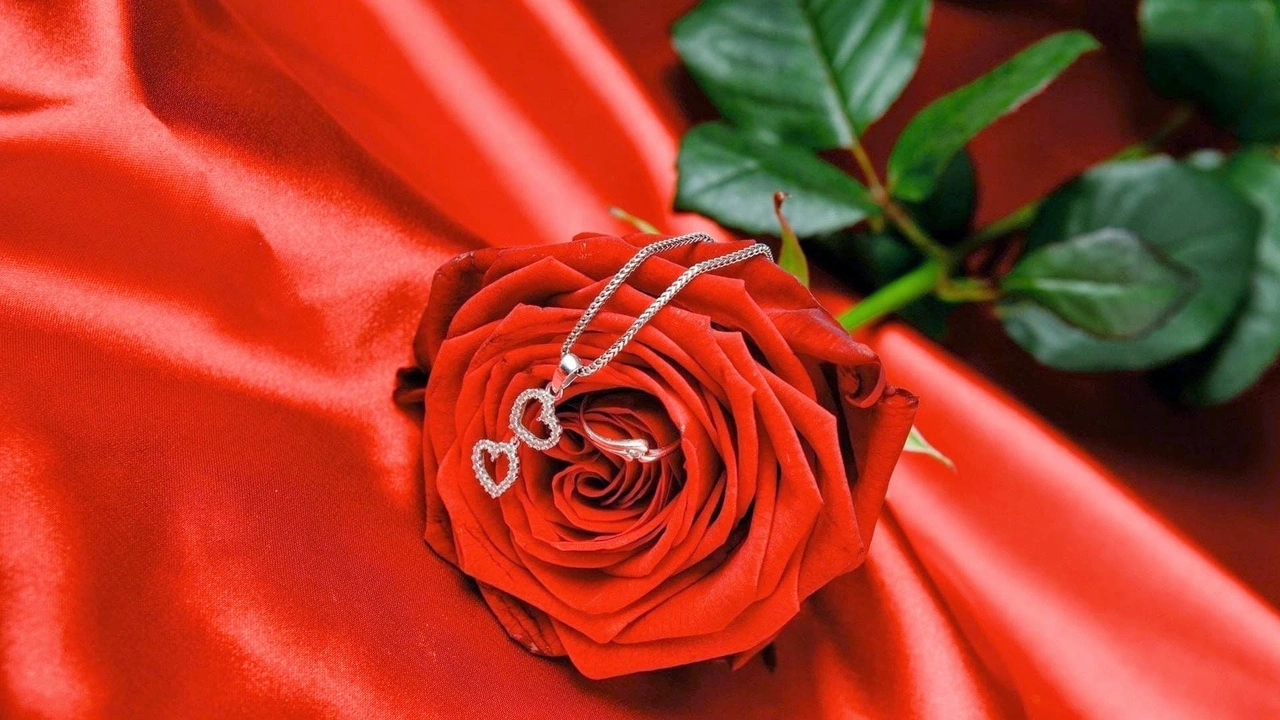 صورة رد على طمنيني عنك