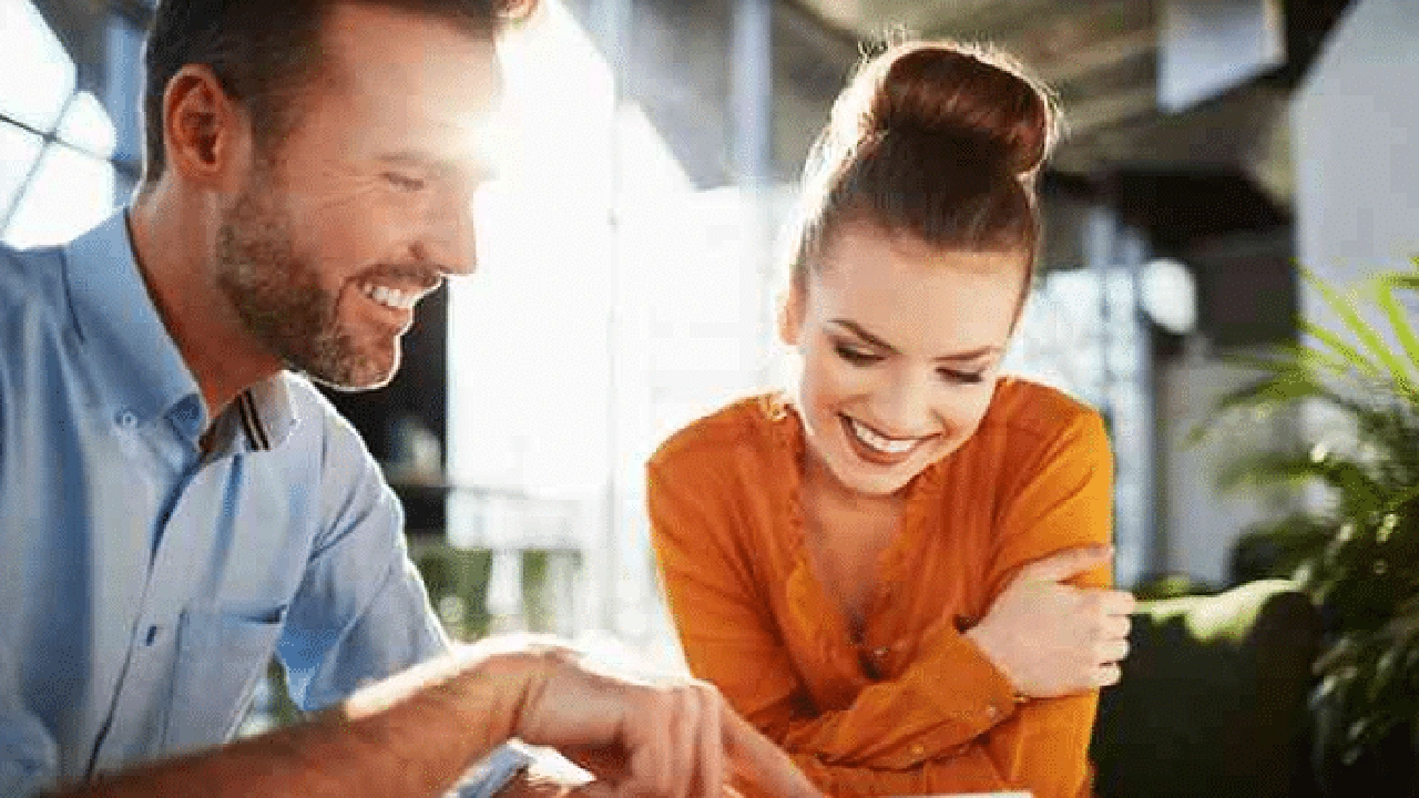 صورة رسائل حب تخلي البنت تموت فيك