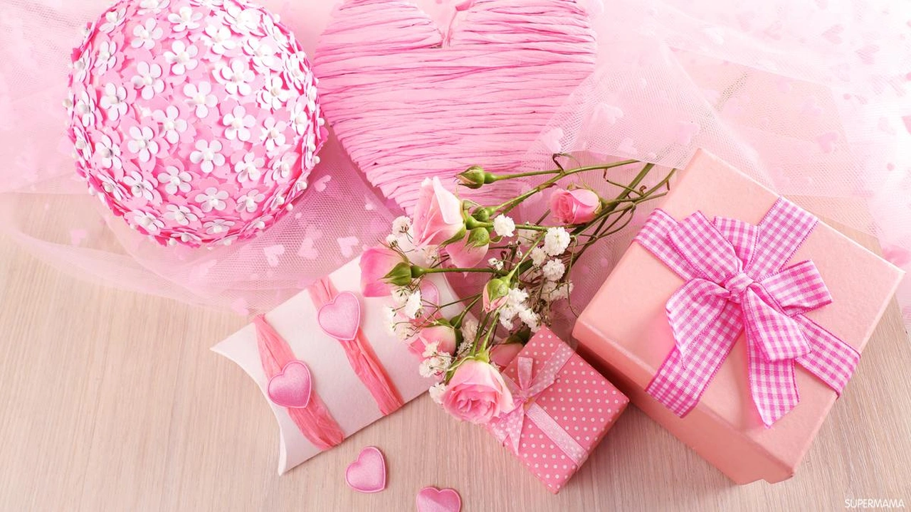 صورة رسائل عيد ميلاد الام قصيرة