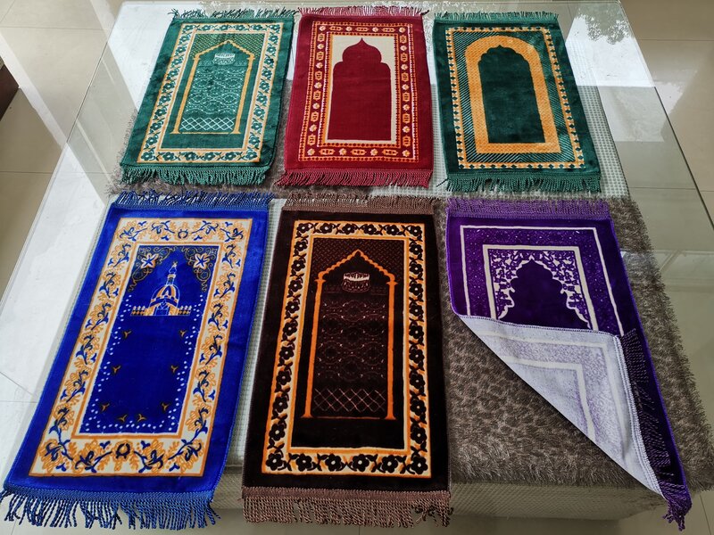 رمزيات سجادة صلاة ومصحف