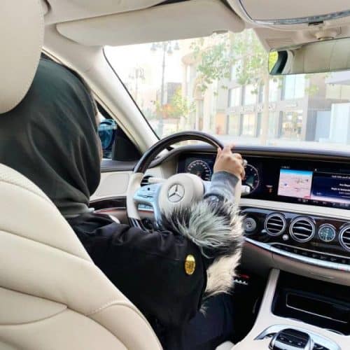 رمزيات سيارات من الداخل