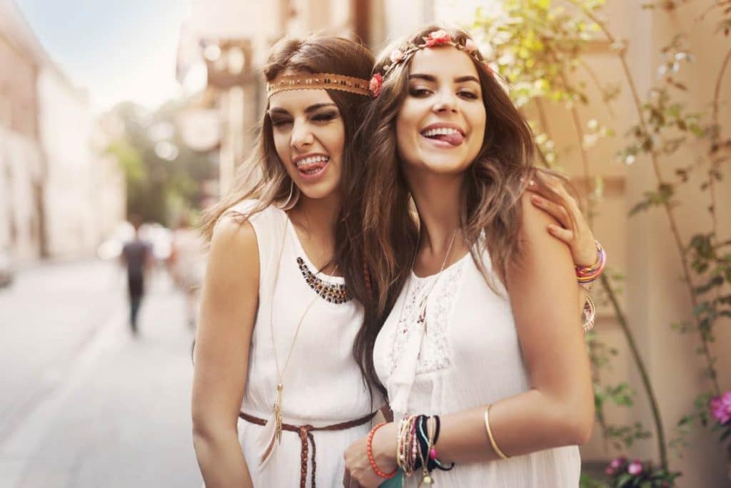 رمزيات صديقات العمر