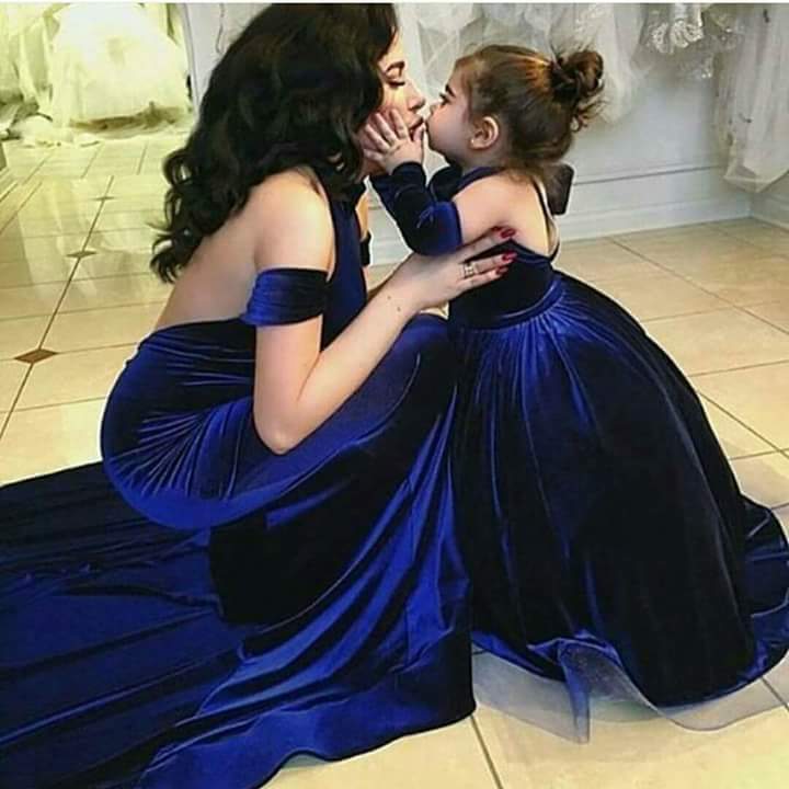 رمزيات طفل مع امه وابوه