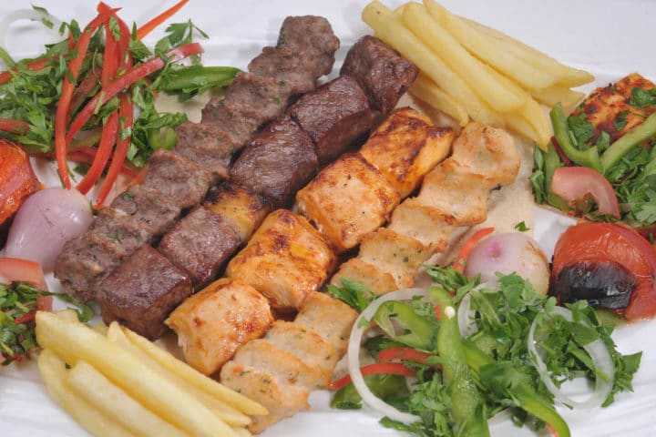 سفرة لبنانية