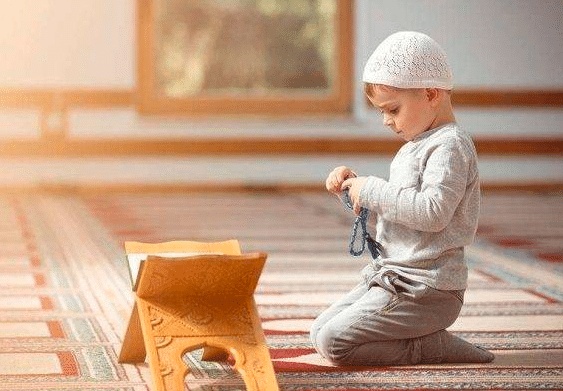 شرح أهمية الصلاة للأطفال