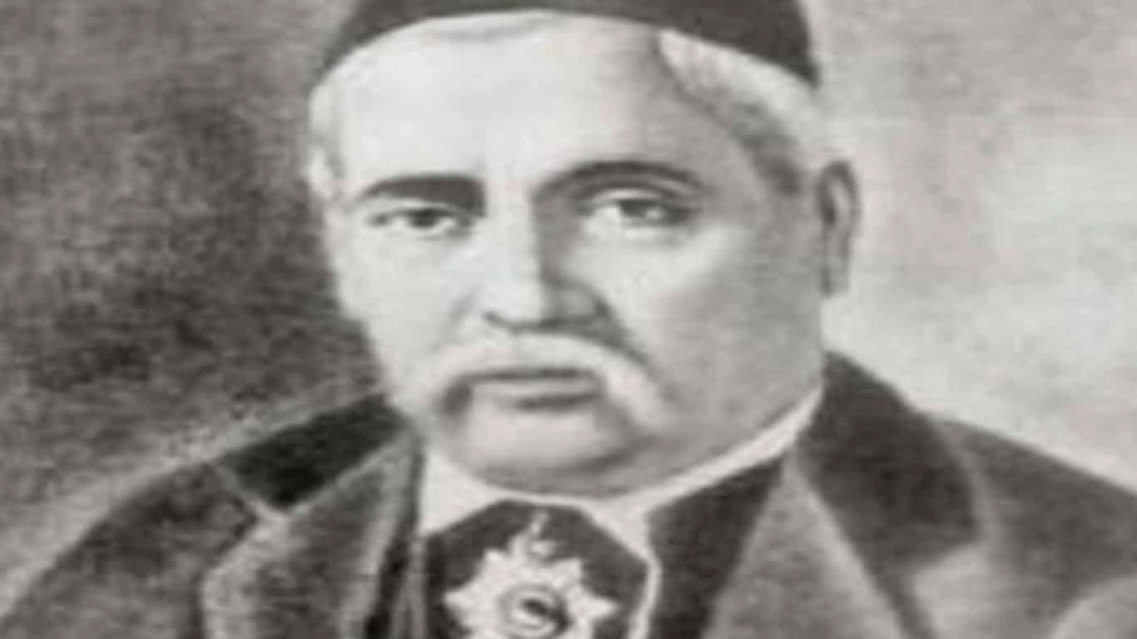 صورة شرح قصيدة وطني لبطرس البستاني