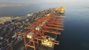 شروط الاستيراد والتصدير في سلطنة عمان