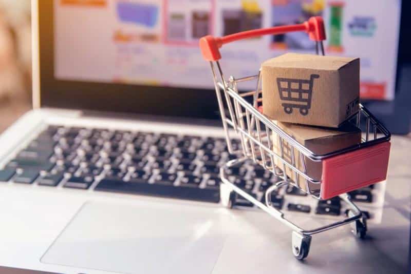 شروط فتح متجر إلكتروني في مصر