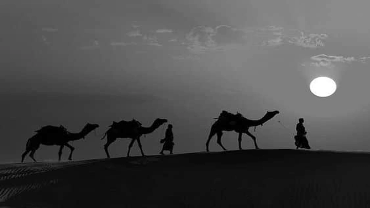 صورة شعر بدوي عن القمر