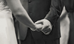 شعر لقاء الحبيب بعد غياب