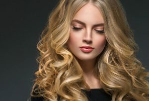 صبغات شعر طبيعية أشقر